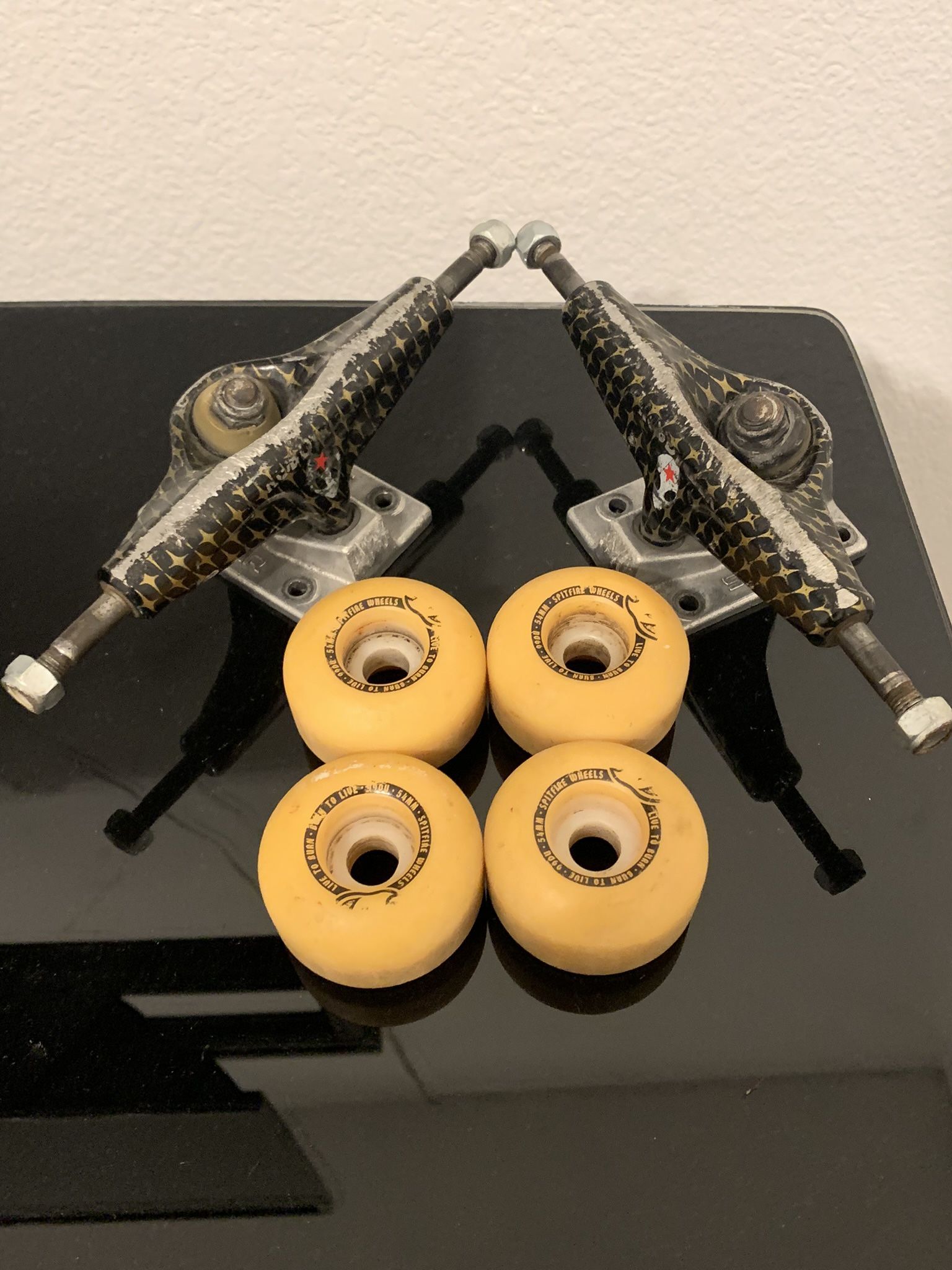 Skateboard Silver Rob Dyrdek Trucks And Spitfire Wheels