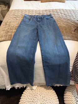 Free People - size 25 Wide Leg Medium Wash Denim Jeans