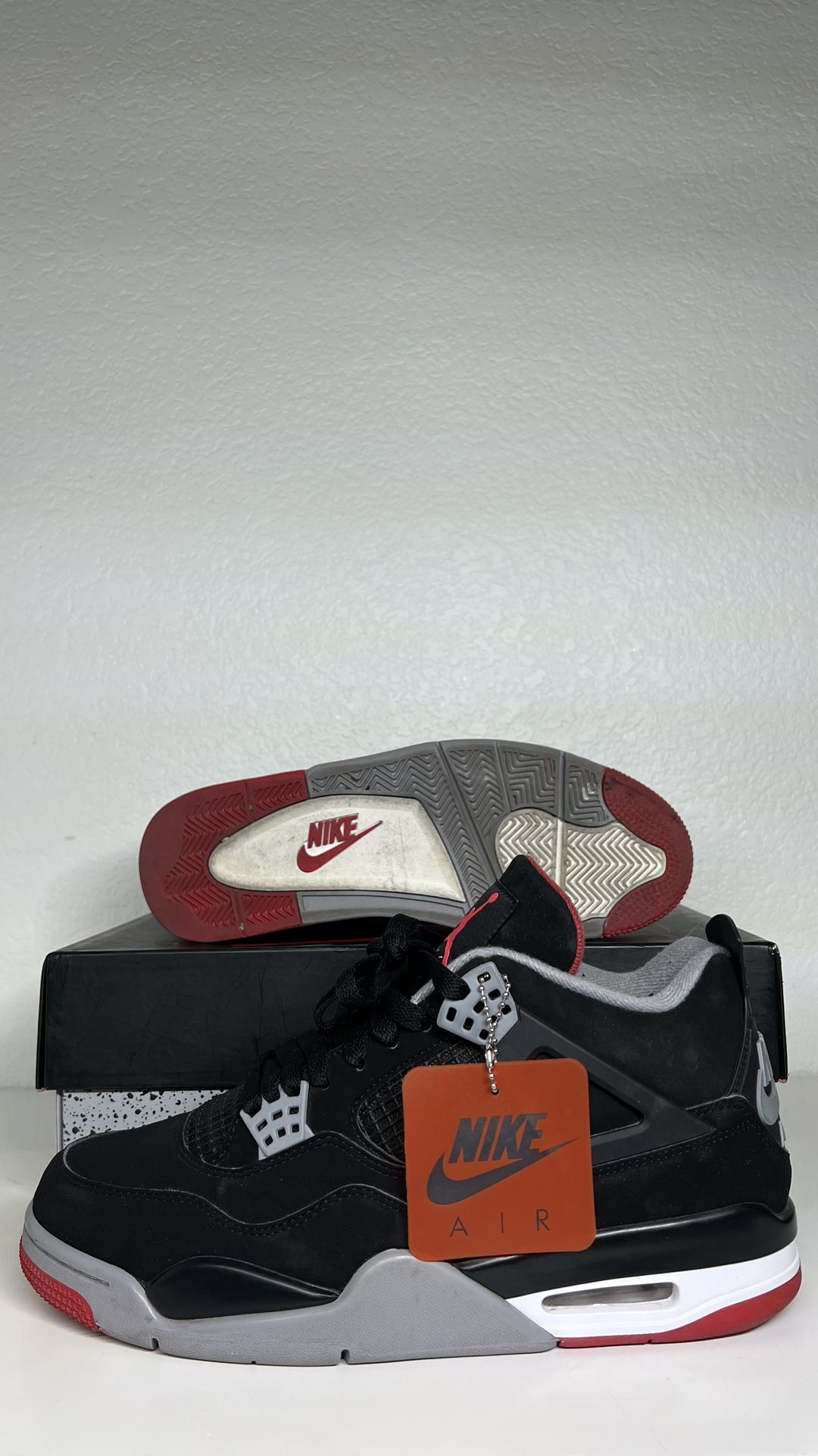Jordan 4 Bred