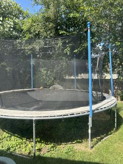Trampoline 16’