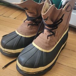 Size 11 Men's Boots 