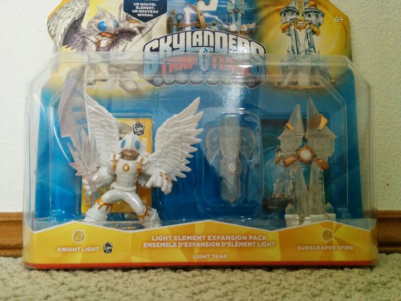 Skylanders trap team light element expansion pack