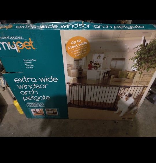 Pet / Baby Gate