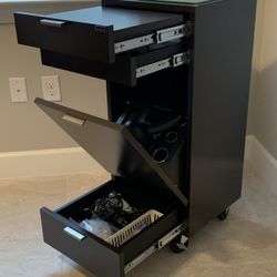 COLLINS PREMIUM PORTABLE STYLING STATION