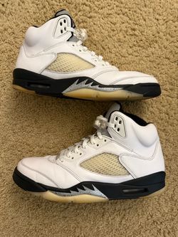 Size 11 (Used without box) - Air Jordan 5 retro reverse metallic white black