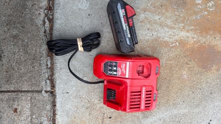 Milwaukee rapid charger and battery