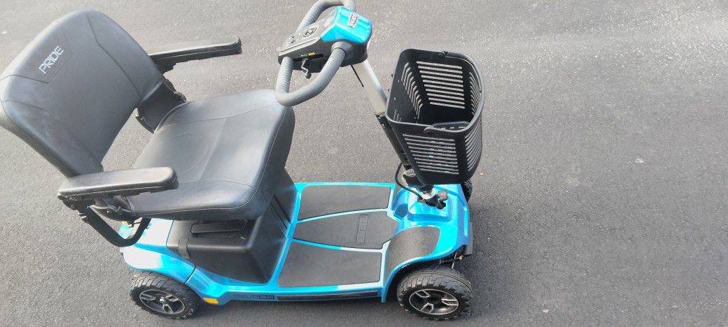Pride  Revo 4 Wheeled Mobility Scooter