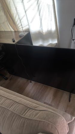 Broken 65” onn Roku TV