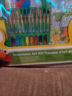 Enormous Art Kit 