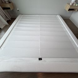 SoftFrame Design King Bed Frame White