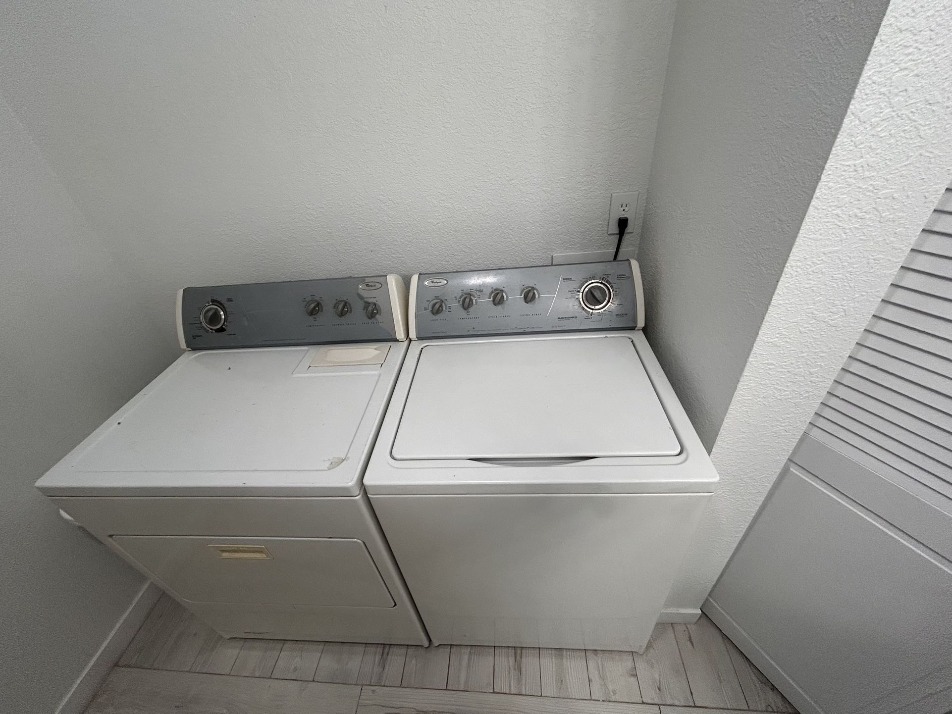 Washer & Dryer  $125