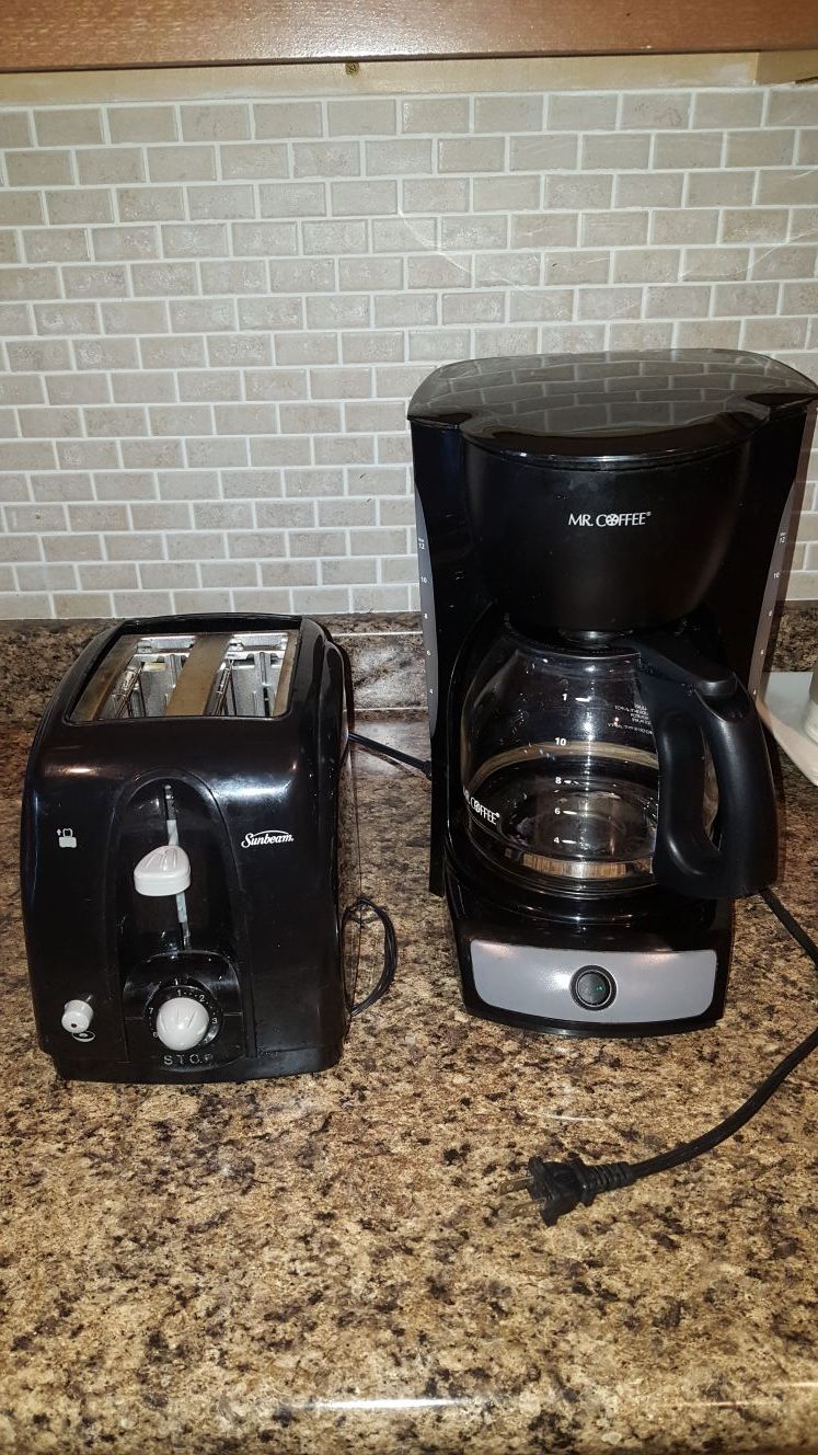 Coffee Maker with FREE Toaster