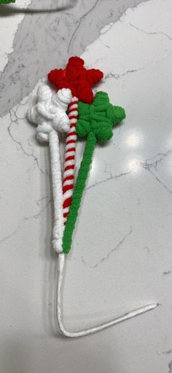Handmade Christmas Star Pipe Cleaner Craft