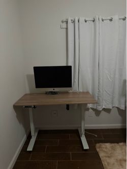 Stand up desk