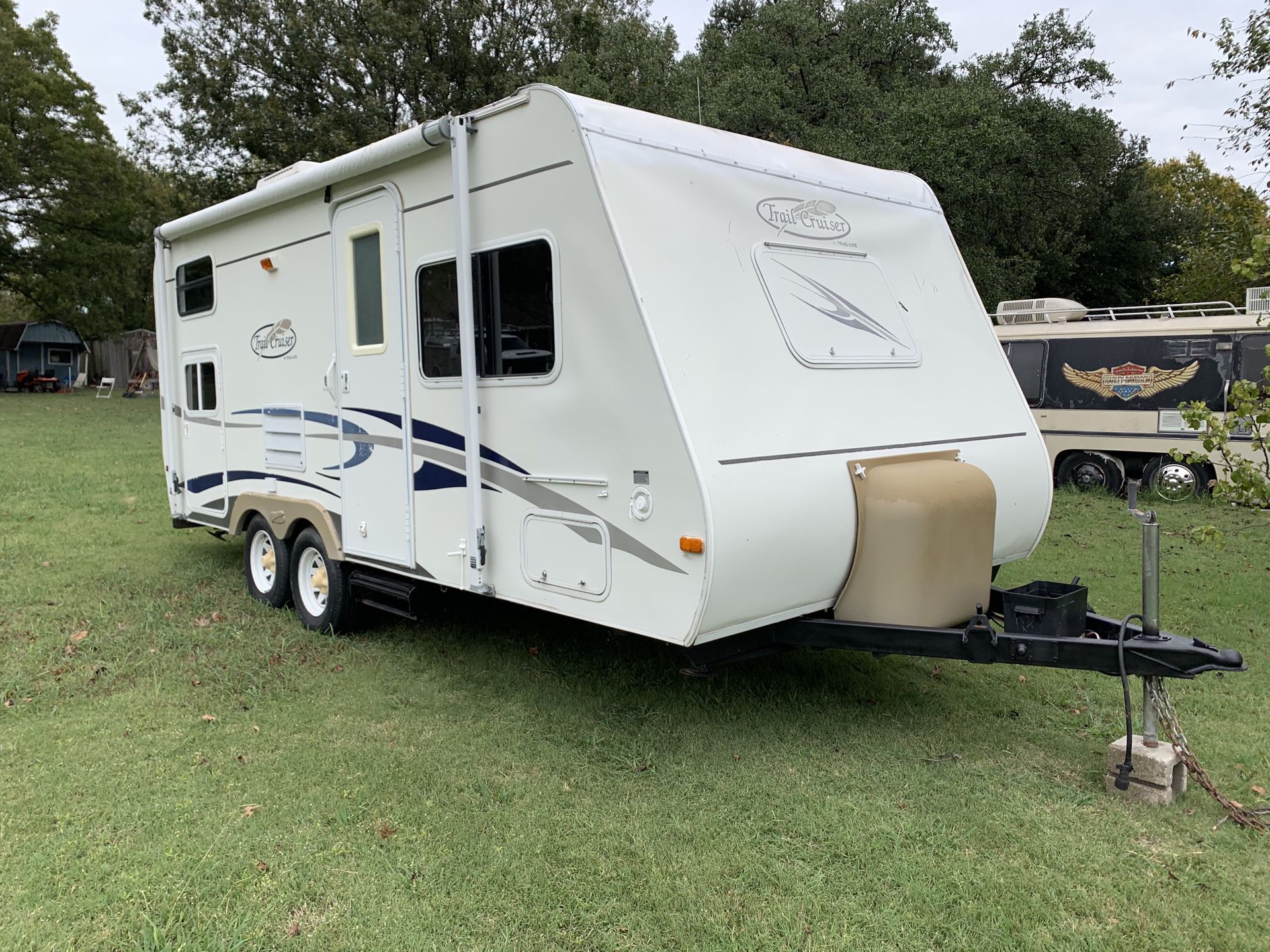 2006 trail cruiser 21ft ready for camping