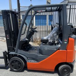 Model 8 Toyota Forklift 