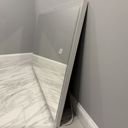 Bathroom Vanity Mirror (Lighted)