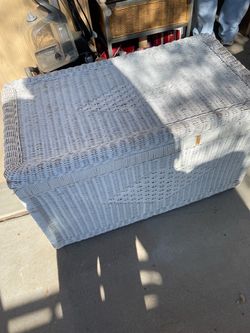 Vintage Large White Wicker Storage Trunk
