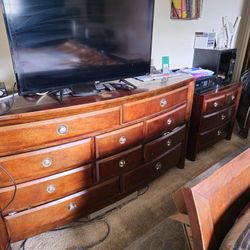 Dresser Drawers And Queen Sizes Bed Frame