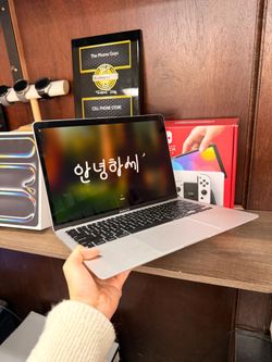Apple MacBook Air 2019 model  - 90 Days Warranty Included