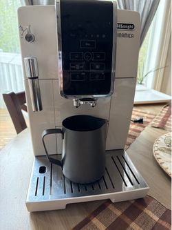 The De'Longhi Dinamica - White