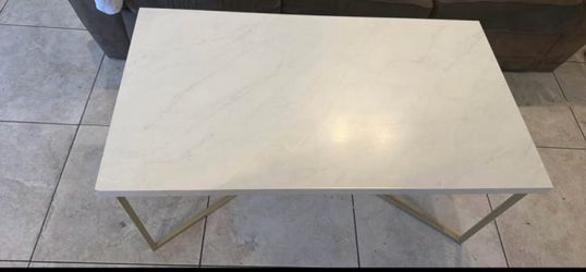 Faux marble coffe table