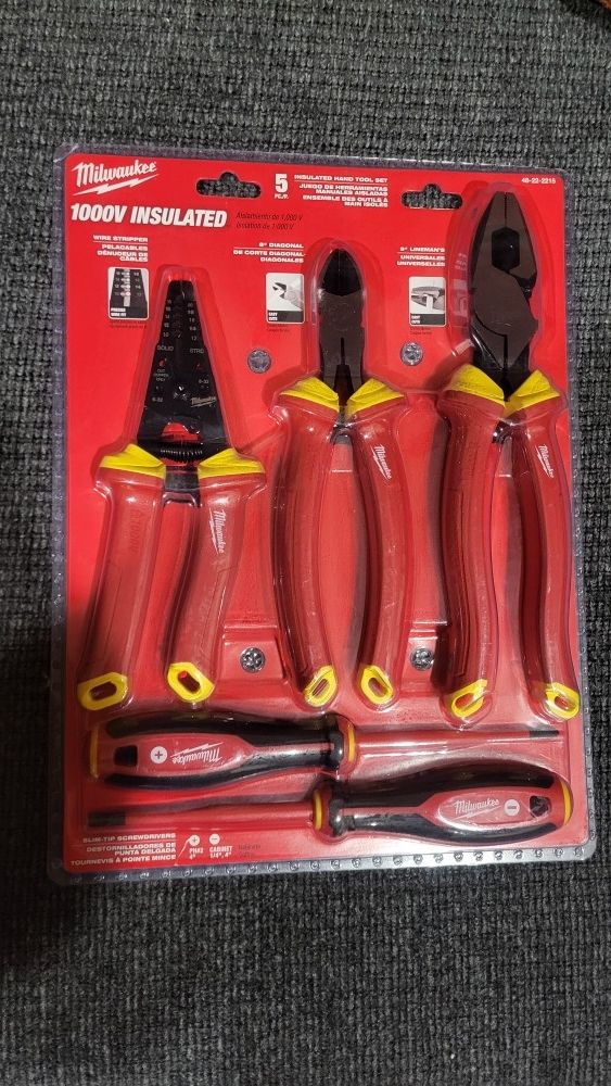 Milwuakee Insulated Tools 1000v