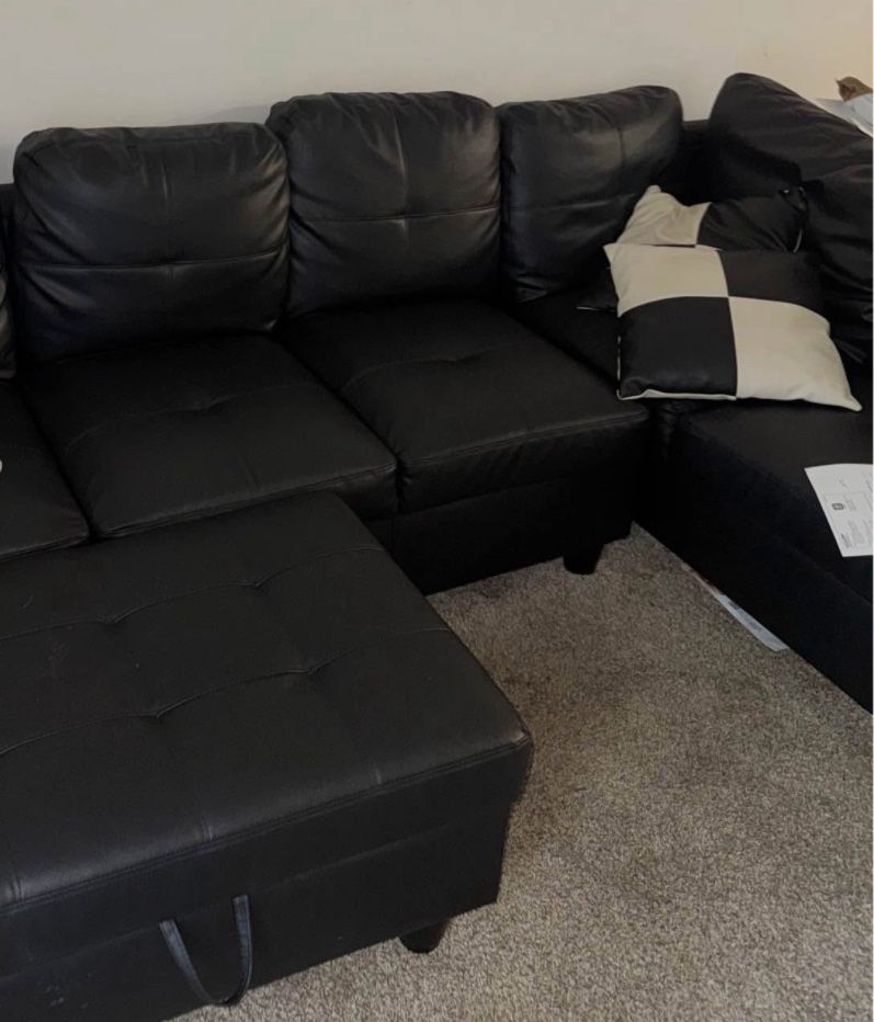 BLack leather Sectional : Sofa - Delivery Included