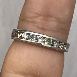Nice  Platinum  Wedding Ring Band  With Diamonds 