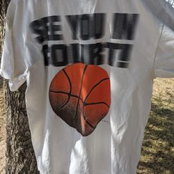 Vintage basket Ball Tee 1995