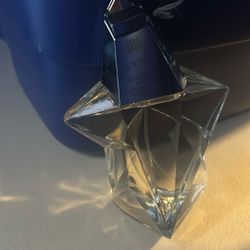 Angel- Thierry Mugler 