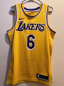 Nike Los Angeles Lakers Lebron James Gold #6 Swingman Jersey