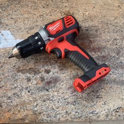 Milwaukee M18 18V Lithium-Ion Cordless 1/2 in. Drill Driver (Tool-Only)