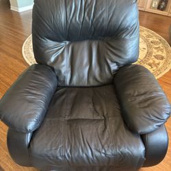 Swivel Rocking Recliner 