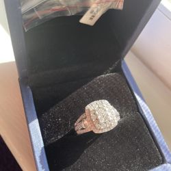 10K White Gold (4.80 g) & Diamond (G-H, I1-I2) 1.00 ctw Ring Size 9