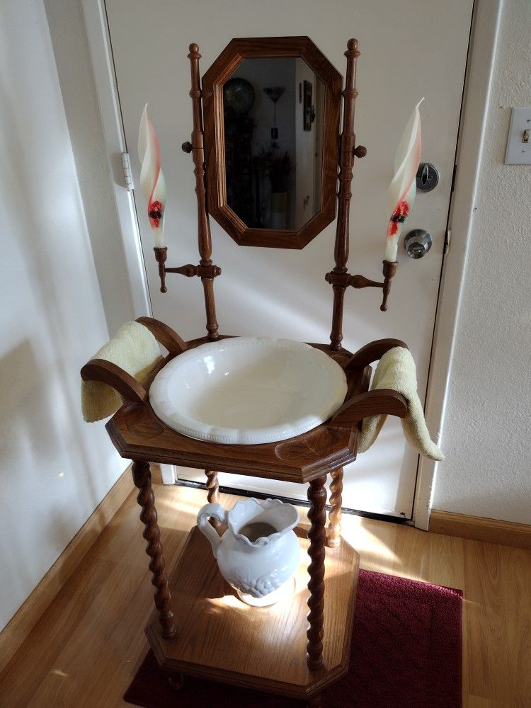 Old Fashioned Wash Basin Solid Oak Furniture