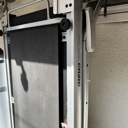 Free Compact Treadmill