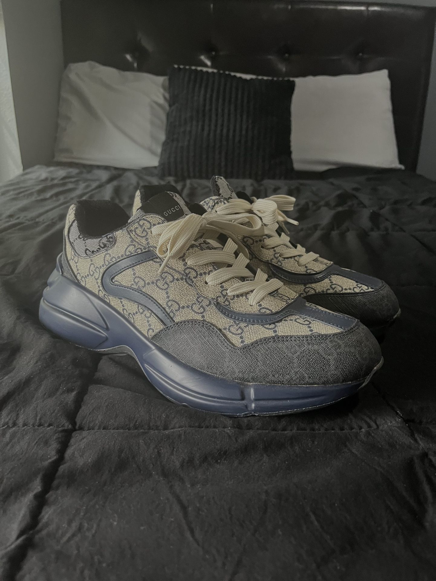 Gucci Rhython “Beige Blue Monogram”