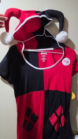 New Juniors Size 2XL Harley Quinn Shirt with Hood