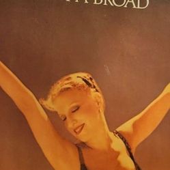 A View From A Broad / Bette Midler