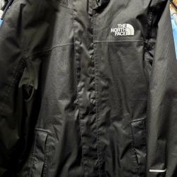 Northface windbreaker boys size 6