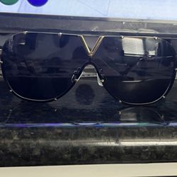 Louis Vuitton Sunglasses 