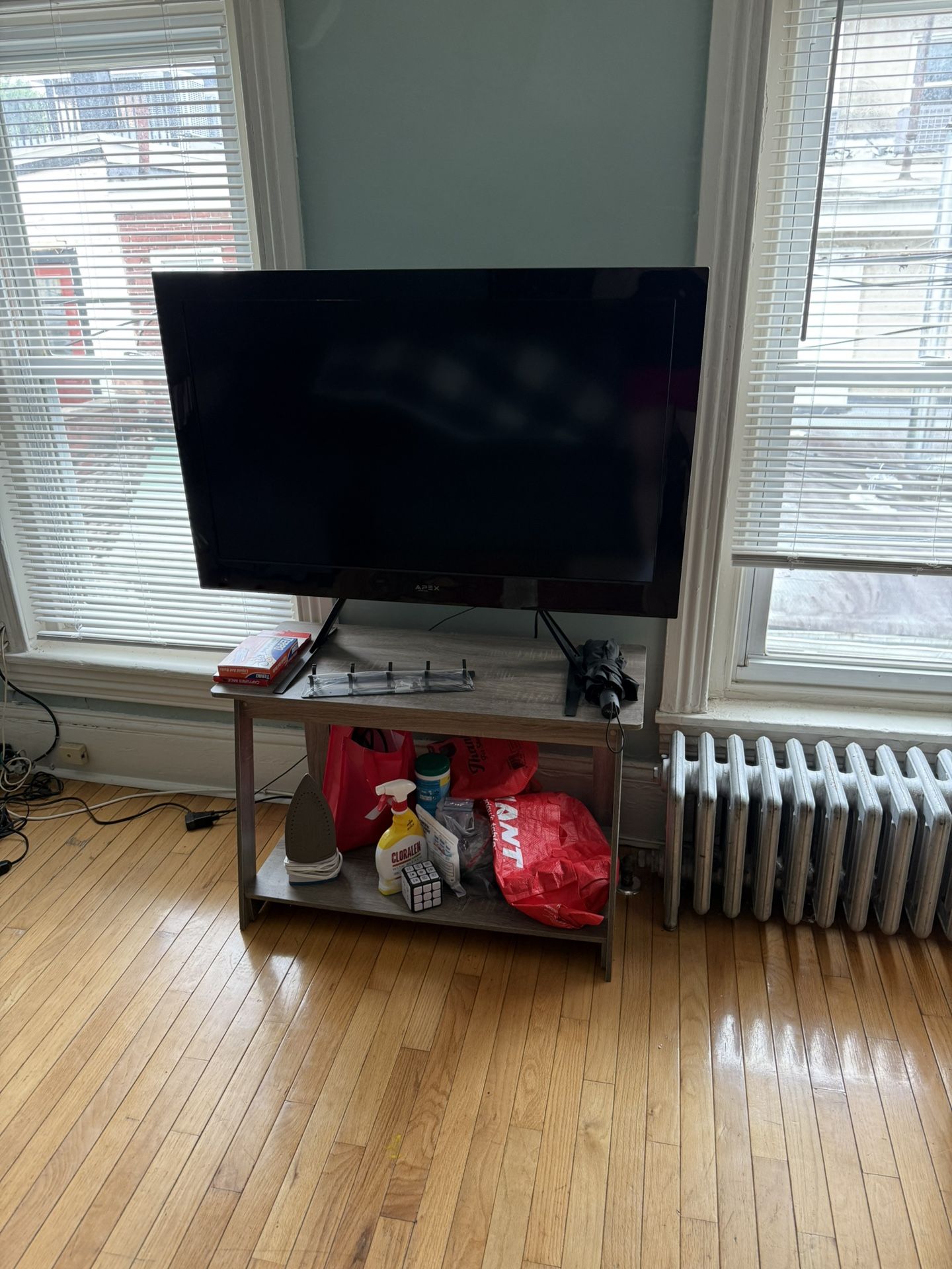 TV-$20
