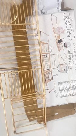 Bathtub Batler Tray Gold. Opened Never Used! Original Price:$52.99 Asking $20!! Civic Center & Cheyenne