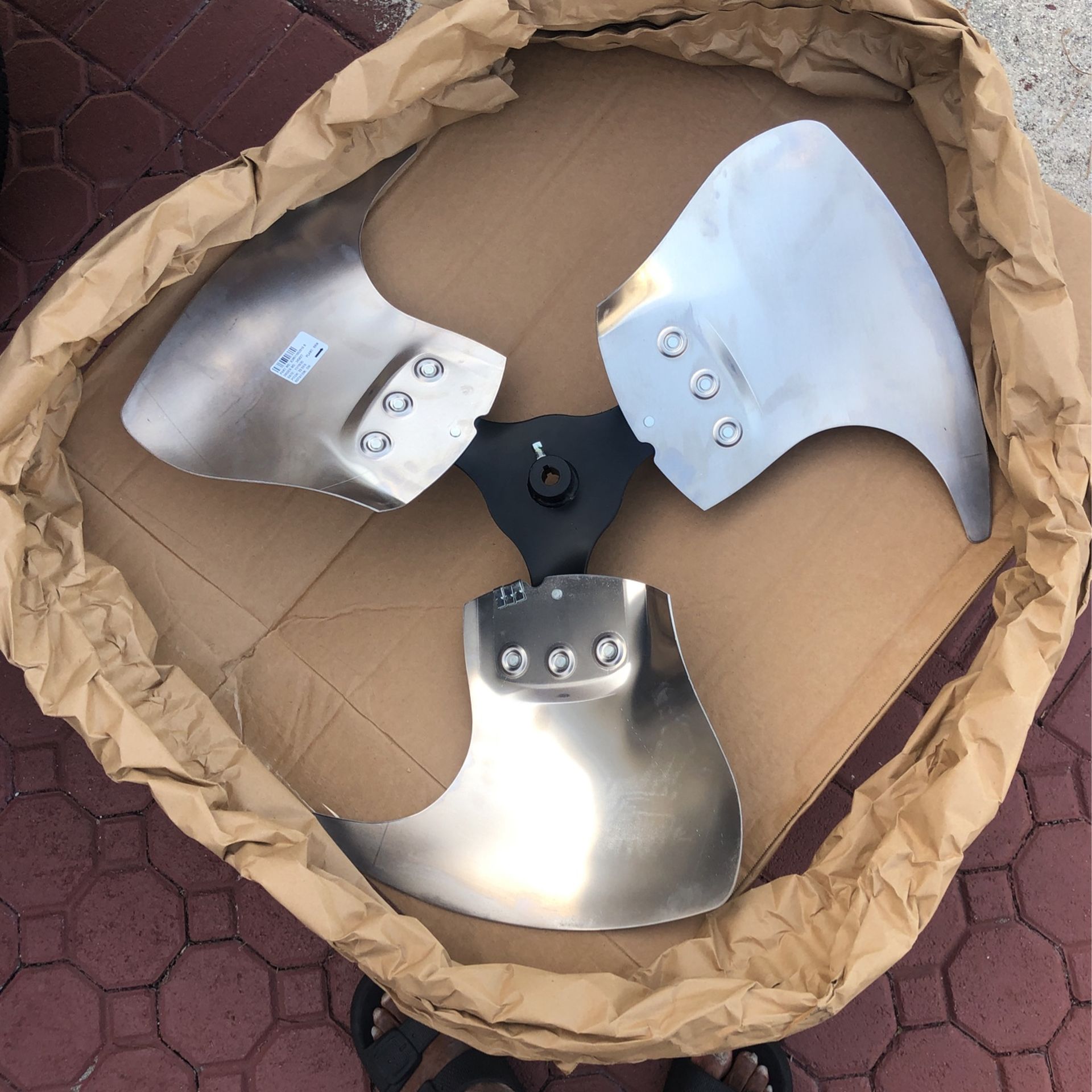 Fan04078