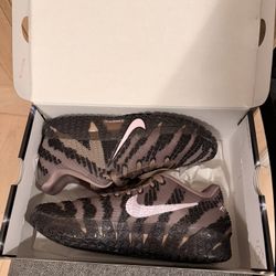 JA 3 - Nike - SIZE 11 Men 