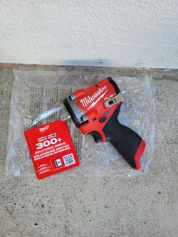 Milwaukee 1/2" Stubby Impact Wrench Brushless Fuel M12  New Model