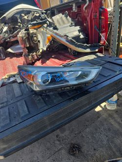 *Headlight Fits 17-19 Hyundai Ioniq Hybrid Halogen Right Passenger Side