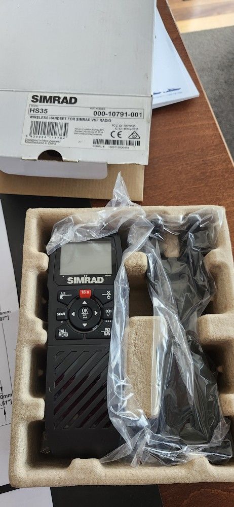 Simrad HS 35 Wireless Handset