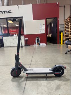 Electric scooter